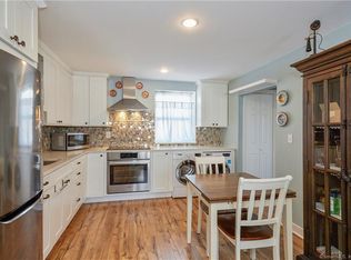 3 Dean St #A2, Stamford, CT 06902