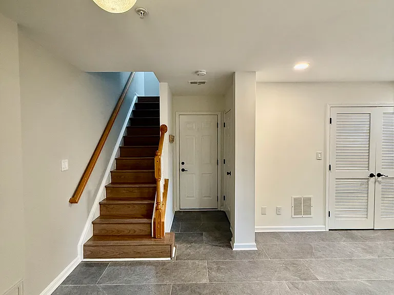 9730 Washingtonian Blvd — Photo 4