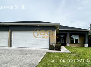 851 Vantage St SE, Palm Bay, FL 32909