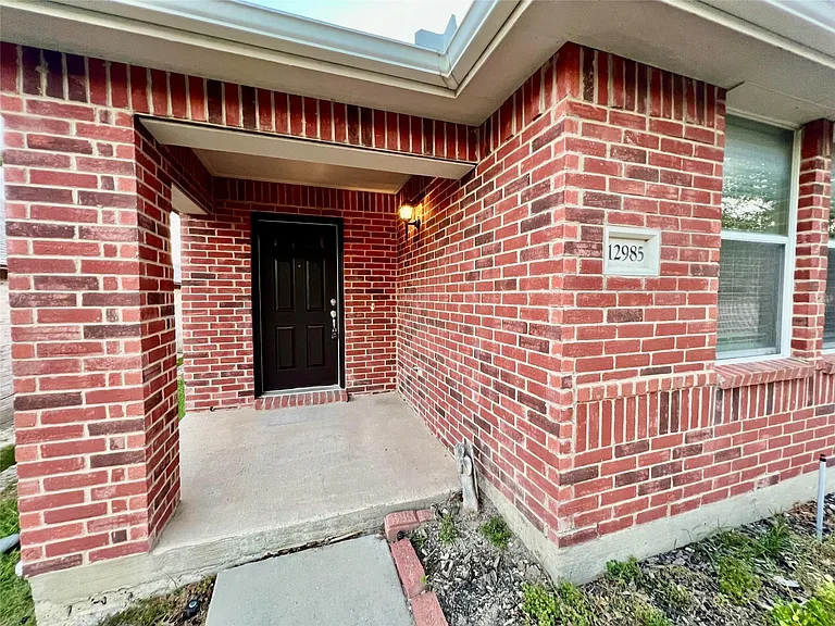 12985 Vassar Dr — Photo 8