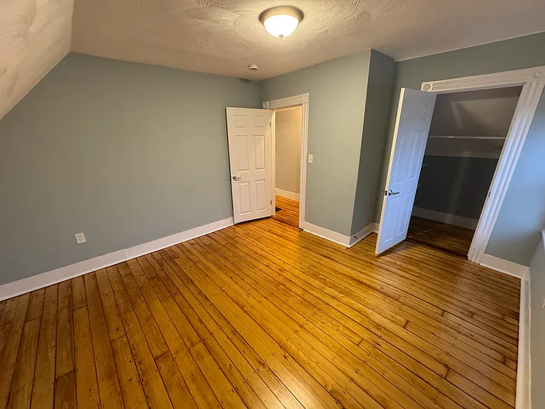 35 Cameron Ave #2L — Photo 9