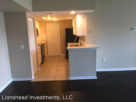 3rd image of 4183 N Haverhill Rd APT 713