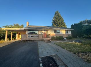 10820 Crestwood Dr S, Seattle, WA 98178