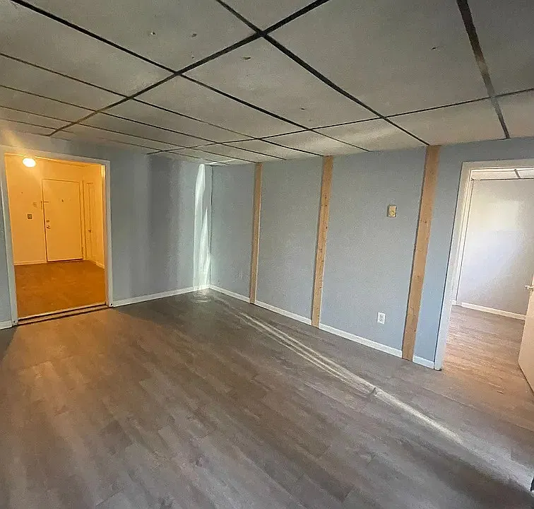 3352 State Route 208