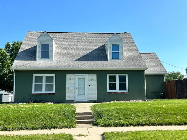 1021 15th St, Boone, IA 50036