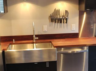832 S Southern St, Seattle, WA 98108