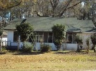 6049 Scenic Dr, Patterson, GA 31557