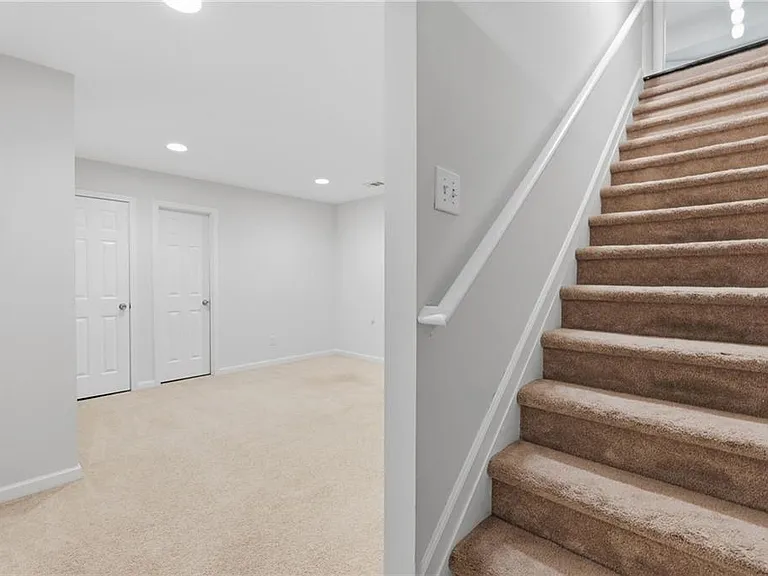 620 Brook Landing Ct — Photo 34