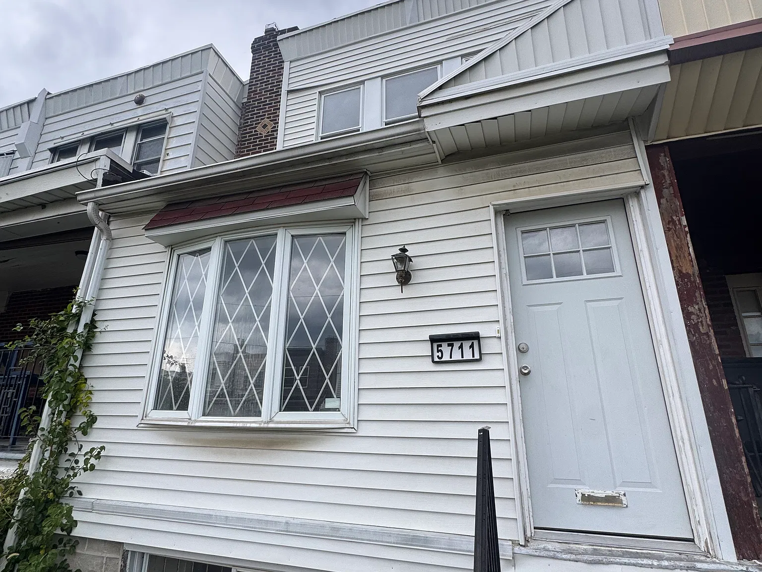 3 bed, 1260 sqft, $1,500 — Photo 1