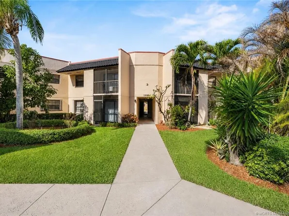 1999 NE Collins Cir APT 3-10, Jensen Beach, FL 34957
