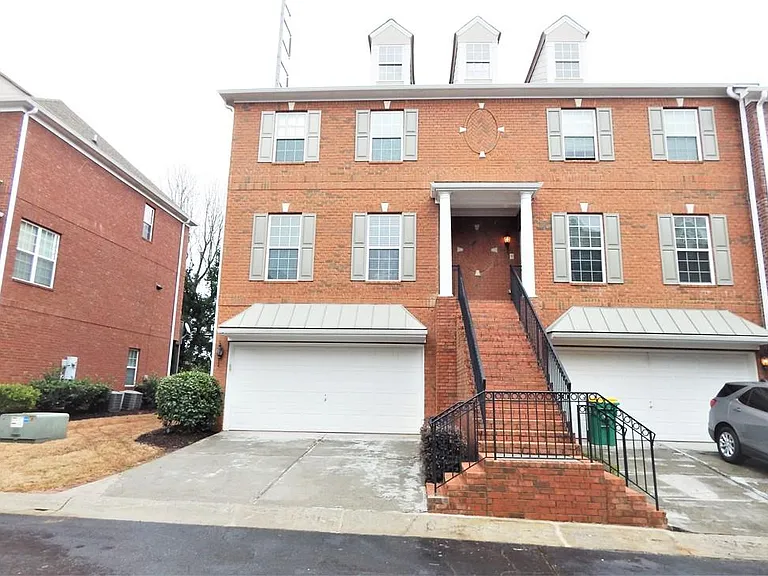 10829 Yorkwood St — Photo 1