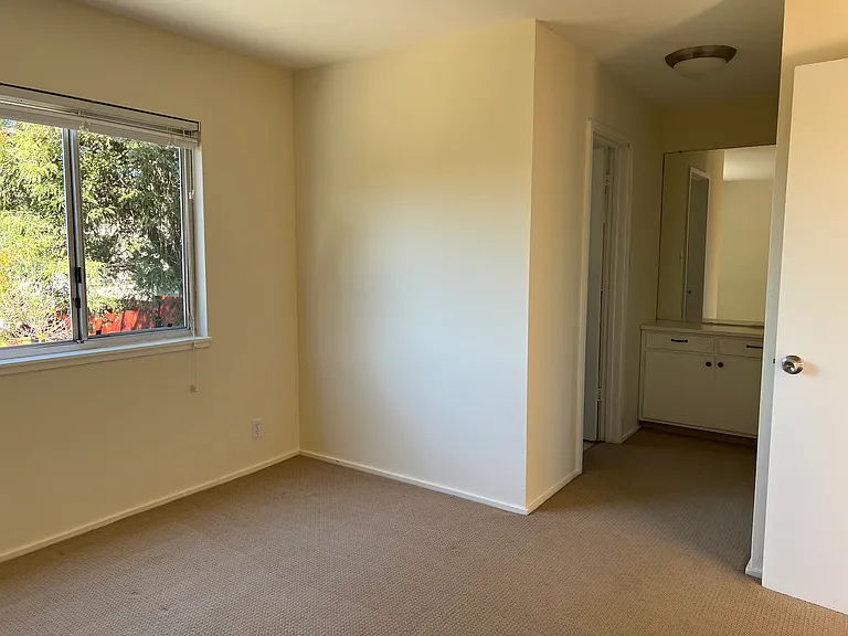 Broadway Pacifica — Photo 9