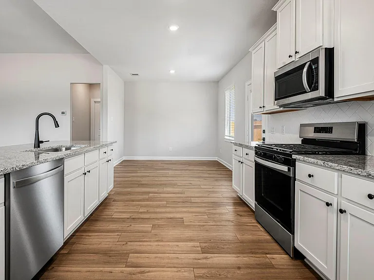 15683 Honey Cove Dr — Photo 11