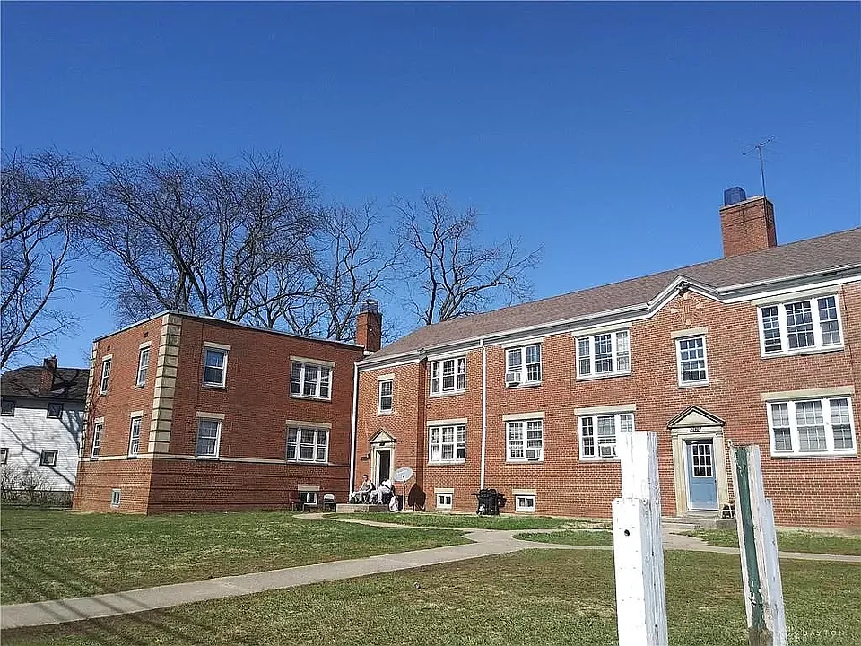 2662-2678 N Main St