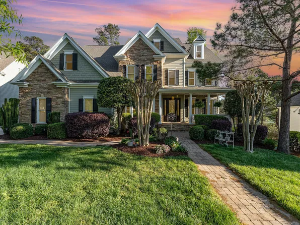 944 Alden Bridge Dr, Cary, NC 27519