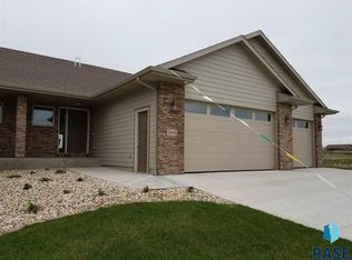 5441 Salvation Pl, Sioux Falls, SD 57108