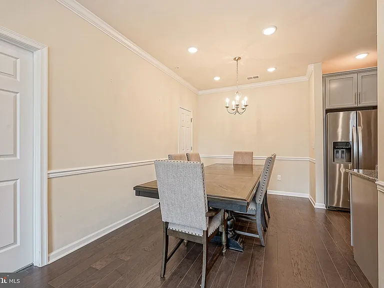 5335 Palomino Ct — Photo 7