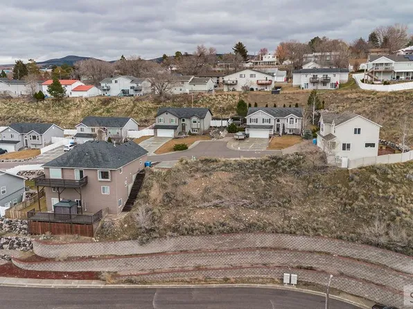 Wall St, Pocatello, ID 83201