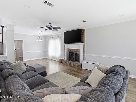 5th image of 3019 Volley Campbell Rd