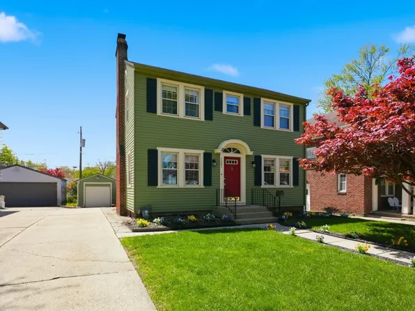 1205 Sheridan Ct, Fort Wayne, IN 46807