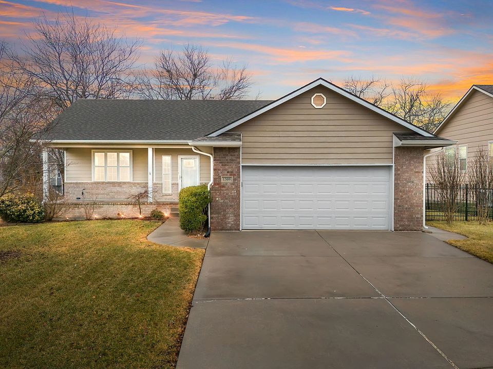 1st image of 1309 W Quail Crossing Ct