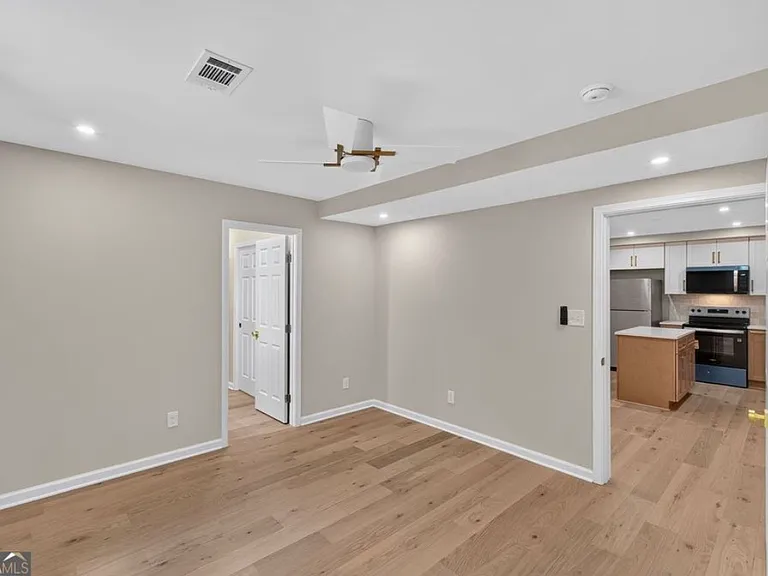 4996 N Peachtree Rd #1 — Photo 22