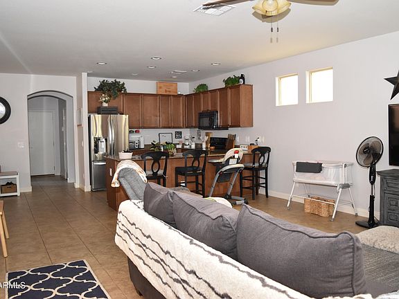 5th image of 3328 E ORCHID Lane