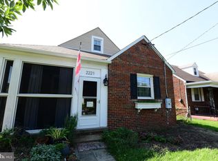 2221 S St NE, Washington, DC 20002