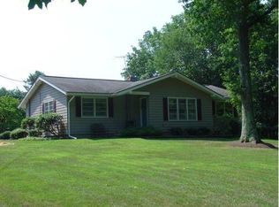 41 Church Rd, Titusville, NJ 08560