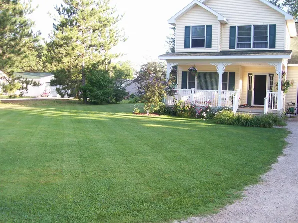 6910 Fisher Woods Rd, Indian River, MI 49749