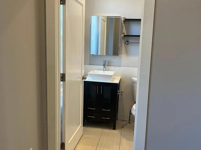 4234 Parkside Ave #2F — Photo 6