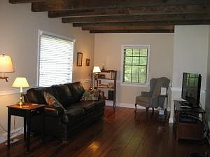5th image of 114 Deer Ln