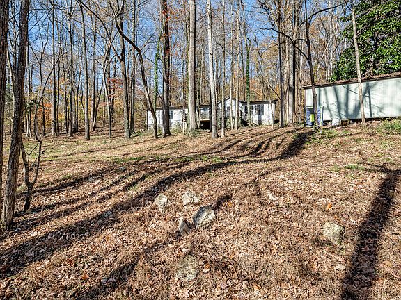 4th image of 291 Joe Hart Rd