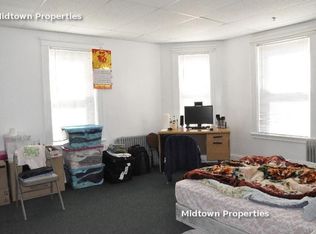 8 Old Colony Ave APT 3, Quincy, MA 02170
