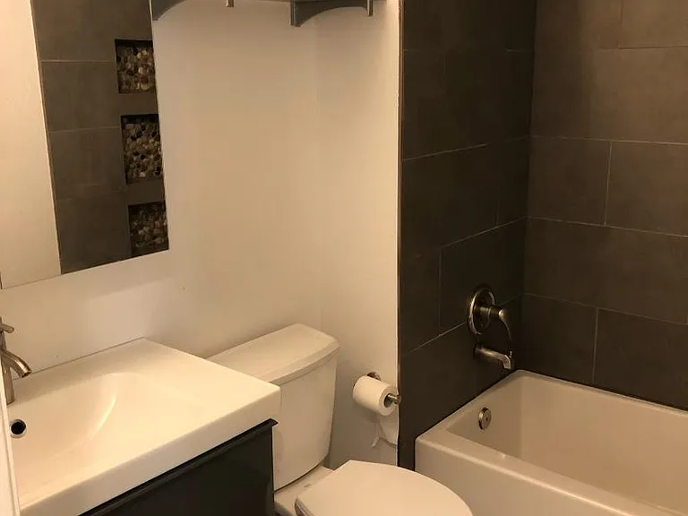 372 Smith Cir — Photo 6