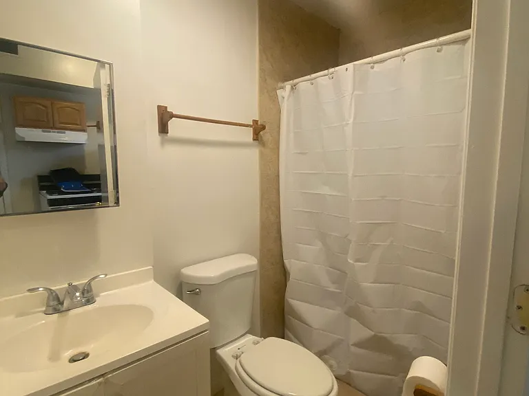 465 15th Ave #3 — Photo 3