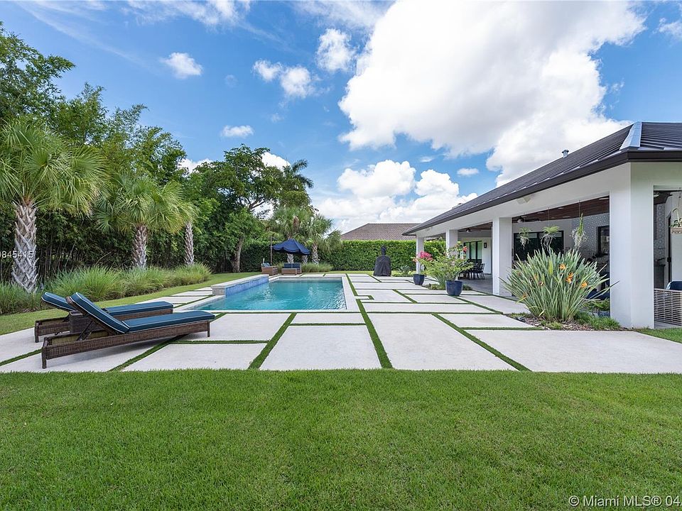 1st image of 5760 Olivos Dr