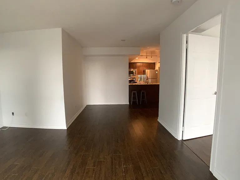 761 Bay St #2112 — Photo 6