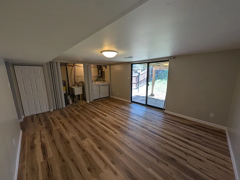 215 Parkwood Dr #MAIN — Photo 15