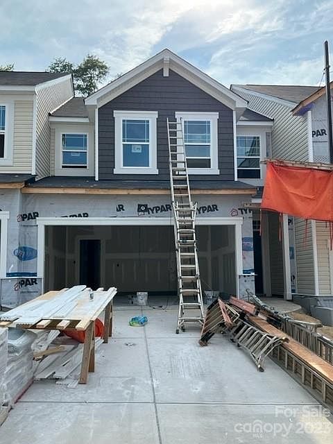2nd image of 3828 Amalia Pl #19