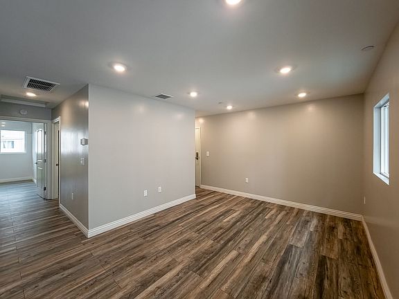 5th image of 5258 Denny Ave #5