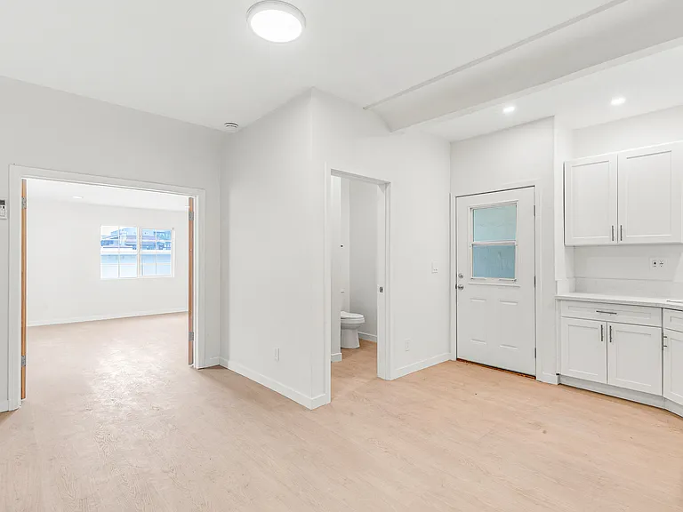 1144 S Wooster St #1 — Photo 2