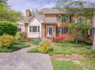 915 Miles Ct, Knoxville, TN 37923