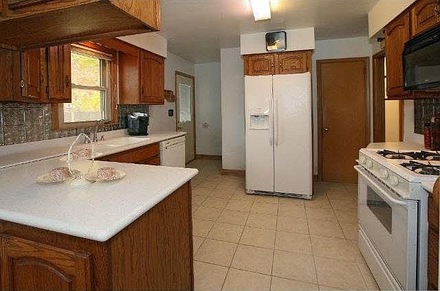 1st image of 1808 City Heights Drive