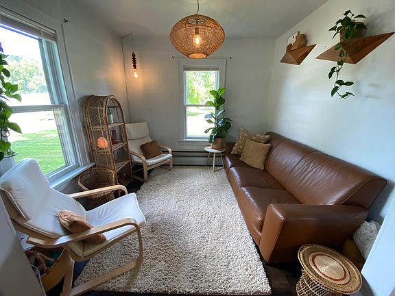 front room/living room