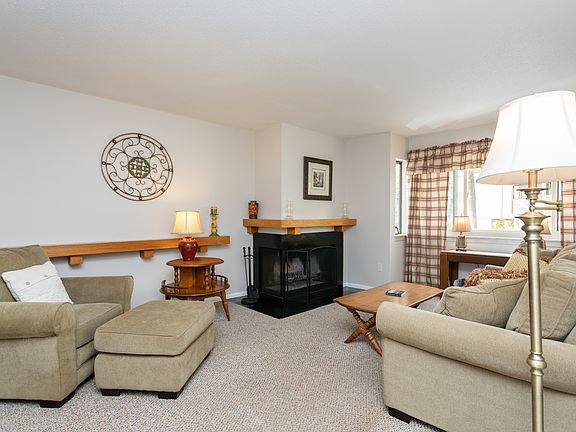 141 Sunrise Hill Lane