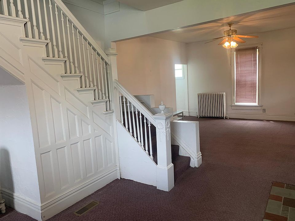 102 E Wallace Ave, New Castle, PA 16101 Zillow