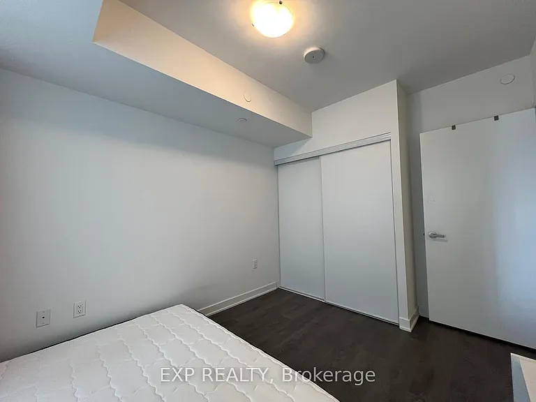 195 Redpath Ave #2713 — Photo 6