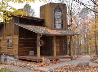 N6516 Hillview Rd, Gresham, WI 54128