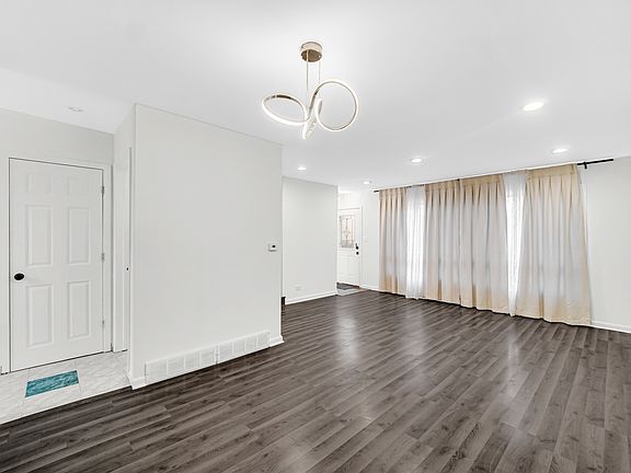 5th image of 8859 N Washington St Unit F